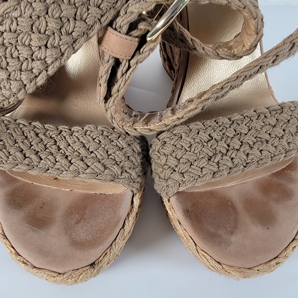 Stuart Weitzman Platform Wedge Espadrille Sandals in Tan, Size 8.5 - Picture 5 of 10